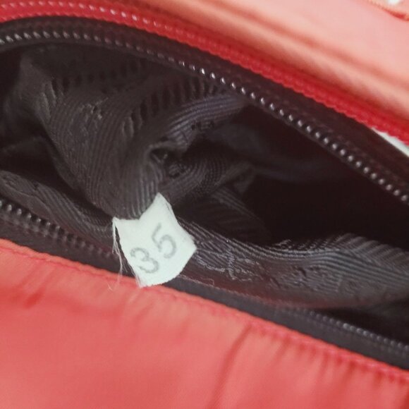 Prada red nylon triangle logo city tote bag - Picture 13 of 14